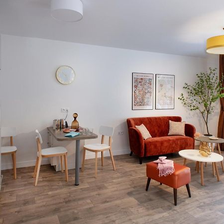Aparthotel Domitys La Clef Des Arts à Châlons-en-Champagne Extérieur photo