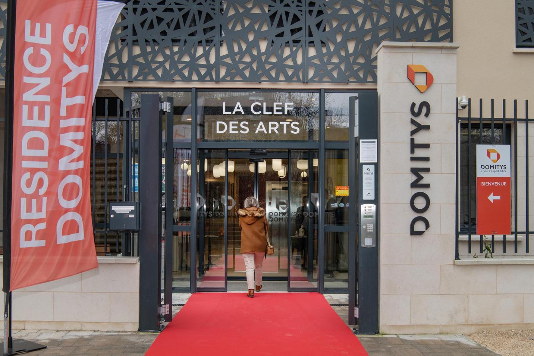 Aparthotel Domitys La Clef Des Arts à Châlons-en-Champagne Extérieur photo