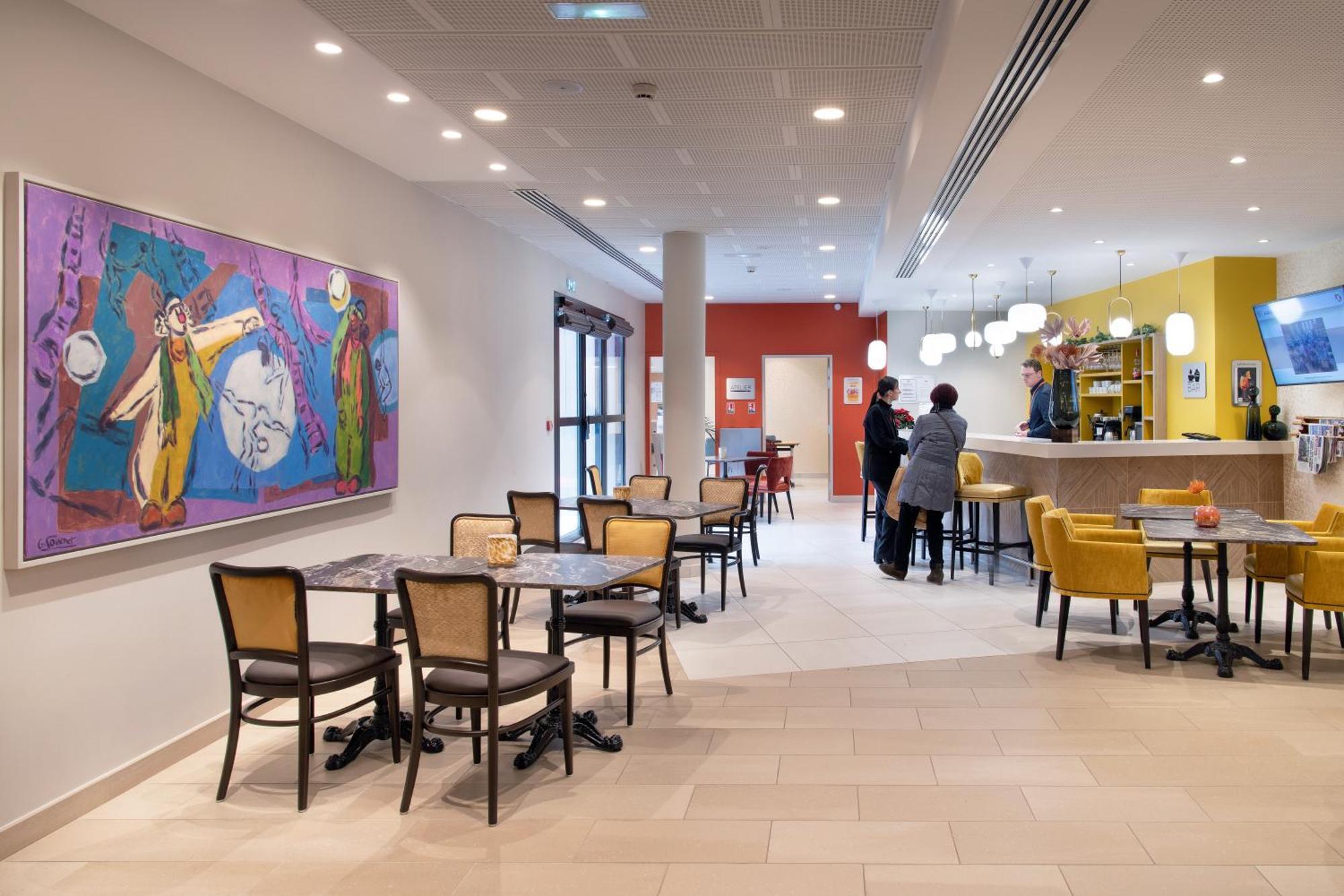 Aparthotel Domitys La Clef Des Arts à Châlons-en-Champagne Extérieur photo