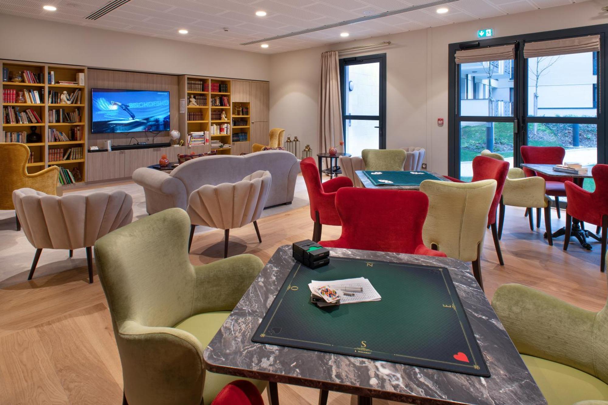 Aparthotel Domitys La Clef Des Arts à Châlons-en-Champagne Extérieur photo